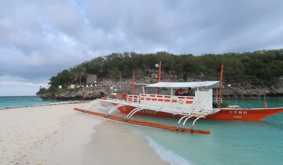 south cebu tourist spots sumilon island boat