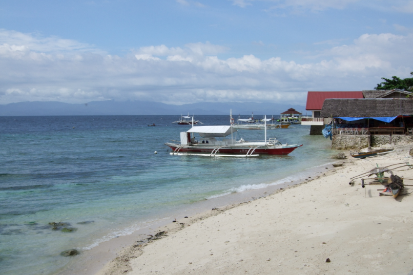 moalboal beach south cebu tourist spot 